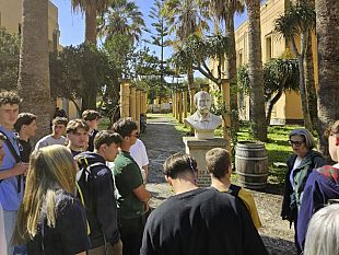 cooperazione-agricola-listituto-abele-damiani-di-marsala-ospita-il-lycee-libourne-montagne