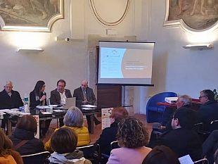 un-aiuto-concreto-per-le-famiglie-ad-alcamo-nascono-i-gruppi-di-auto-mutuo-aiuto