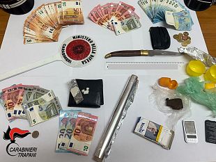 era-ai-domiciliari-ma-continuava-a-spacciare-droga-arrestato-49enne-castelvetranese