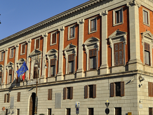 sicurezza-e-movida-il-prefetto-di-trapani-definisce-le-strategie-per-la-stagione-estiva
