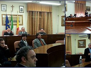 campobello-un-nuovo-regolamento-per-il-commercio-su-aree-pubbliche-e-due-proteste-contro-gli-aumenti-del-contributo-irriguo-e-la-soppressione-dell-ufficio-dell-agenzia-delle-entrate-di-castelvetrano