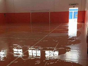 mazara-palestra-di-santa-gemma-allagata-disagi-anche-per-le-ragazze-del-twirling