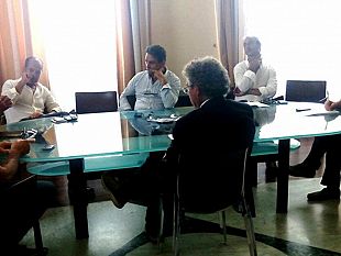 vertice-aimeri-amministrazione-comunale-il-sindaco-niente-piu-scuse-la-societa-che-gestisce-la-raccolta-dei-rifiuti-deve-tenere-la-citta-pulita