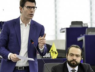 consiglio-europeo-riduzione-del-3-quote-tonno-per-pescatori-italiani-corrao-assenti-il-ministro-martina-ed-il-sottosegretario-castiglione