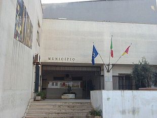 petrosino-viabilita-la-giunta-approva-il-progetto-per-via-angileri-la-strada-verra-asfaltata-e-dotata-di-pozzetti-di-drenaggio