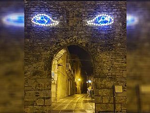 erice-le-opere-dellartista-pellegrino-e-le-musiche-di-battiato-per-il-natale-del-borgo