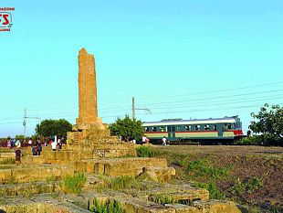 omaggio-ad-andrea-camilleri-3-giorni-di-eventi-tra-treni-storici-musica-e-rappresentazioni-teatrali-nella-sua-porto-empedocle