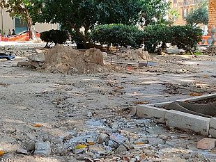 mazaravilla-jolanda-salvare-le-mattonelle-dipinte-dallartista-salvino-catania