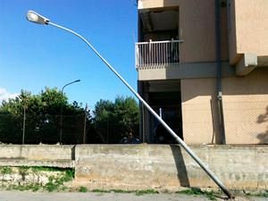 pubblica-illuminazione-l-amministrazione-cristaldi-affida-il-servizio-per-30-anni