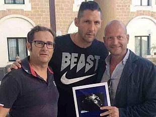 mazara-l-assessore-billardello-incontra-l-ex-difensore-di-inter-e-nazionale-marco-materazzi