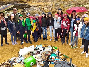 video-storia-ambiente-e-tradizioni-popolari-con-i-ragazzi-delli-c-l-pirandello-alla-cala-della-malavia