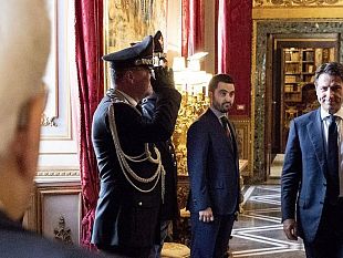 clamorosa-svolta-conte-rimette-lincarico-a-mattarella-salta-il-governo-si-torna-al-voto