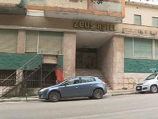 cosa-fare-dellex-hotel-zeus-una-riunione-a-s-agostino-per-la-presentazione-di-idee-progettuali