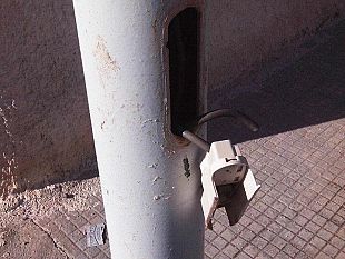 marsala-discariche-abusive-fili-scoperti-asfalto-sconnesso-i-cittadini-lamentano-vari-problemi