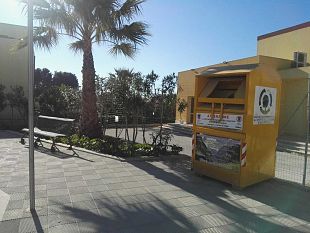 paceco-installati-sei-contenitori-per-il-ritiro-di-abiti-usati