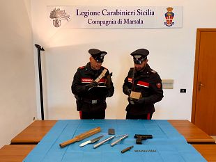 blocca-un-auto-in-movimento-rapina-danneggia-e-minaccia-gli-occupanti-arrestato-dai-carabinieri