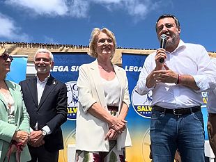 salvini-a-marsala-pieno-sostegno-a-giulia-adamo-e-focus-su-porto-birgi-e-infrastrutture