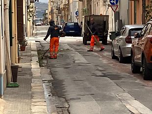 paceco-interventi-di-pulizia-in-via-archimede-e-nel-giardino-della-legalita