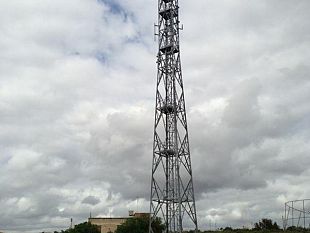 antenne-di-telefonia-una-lobby-affaristica-in-citta