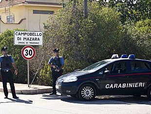 campobello-arrestato-dai-carabinieri-il-palpeggiatore-del-cimitero