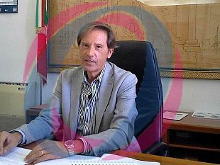 rifiuti-a-natale-interviene-il-commissario-caccamo