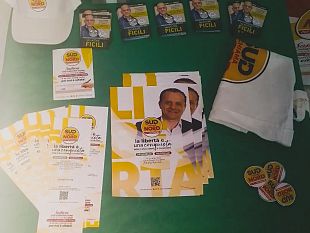 lon-cateno-de-luca-a-castelvetrano-a-sostegno-di-salvatore-ficili