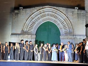 nello-scenario-unico-del-tempio-di-segesta-il-dramma-di-antigone