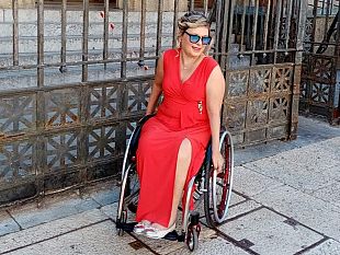 petrosino-dagli-appelli-sui-social-alla-solidarieta-giusy-barraco-puo-tornare-a-danzare-grazie-a-una-nuova-carrozzina