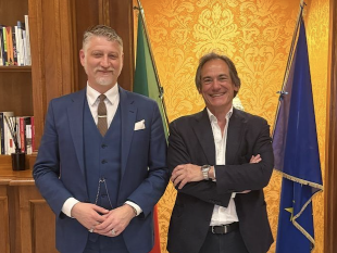 erice-il-ministro-della-cultura-alessandro-giuli-in-visita-alla-fondazione-ettore-majorana