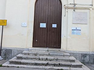 il-lettore-denuncia-gli-uffici-demografici-sono-off-limits-per-i-disabili