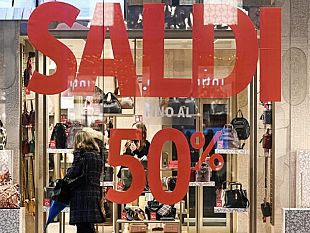 castelvetrano/saldi-il-27-delle-famiglie-approfittera-dei-saldi-invernali-con-una-spesa-media-inferiore-del-49-rispetto-al-2023