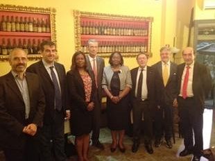 arriva-in-sicilia-il-ministro-della-pesca-dell-angola