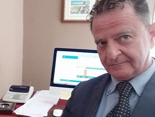 lavvocato-rizzo-risponde-la-moglie-ha-sempre-mal-di-testa-il-marito-ha-diritto-ad-essere-risarcito