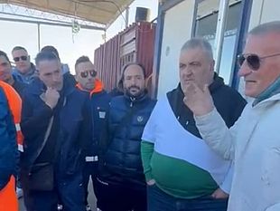 mazara-lavoratori-servizio-rifiuti-lamministrazione-quinci-annuncia-pagamento-stipendio-di-novembre-e-tredicesima