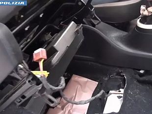 alla-guida-con-tre-chili-di-cocaina-sotto-il-sedile-arrestato-trentacinquenne