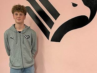 filippo-pizzitola-corona-il-suo-sogno-firma-per-il-palermo