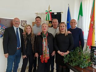 custonaci-si-e-insediata-giovanna-millocca-nel-ruolo-di-garante-dei-diritti-dellinfanzia-e-delladolescenza