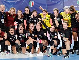 l-handball-erice-si-conferma-regina-di-coppe