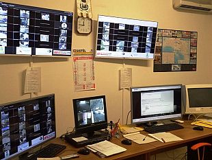 mazara-videosorveglianza-al-centro-di-primo-soccorso-per-immigrati