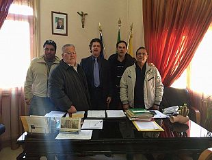 il-sindaco-castiglione-riceve-la-visita-di-una-delegazione-del-movimento-sociale-fiamma-tricolore-di-campobello-di-mazara