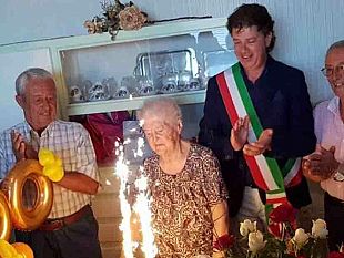 campobello-cento-candeline-per-la-signora-anna-pantaleo