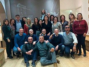 25-anni-dopo-ritrovarsi-con-emozione-sull-onda-dei-ricordi