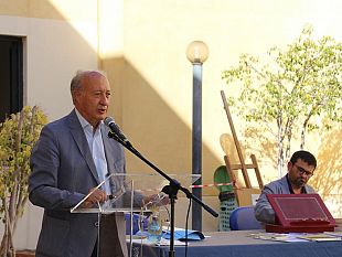 enti-scuole-associazioni-e-anche-persone-singole-hanno-firmato-ieri-il-patto-locale-per-la-lettura-della-citta-di-marsala