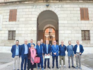 trapani/caro-energia-a-trapani-associazioni-di-categoria-incontrano-il-prefetto