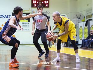 gela-basket-vs-automondo-virtus-trapani-89-65