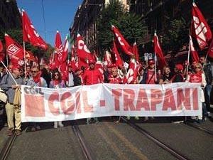 oltre-200-trapanesi-hanno-partecipato-alla-manifestazione-nazionale-della-cgil