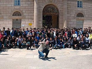 l-ex-stabilimento-meta-costante-di-studenti-e-turisti-doani-aperto-fino-alle-ore-17