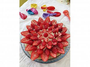 crostata-di-fragole-la-croccantezza-del-pistacchio-e-la-dolcezza-del-cioccolato-bianco