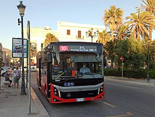trapani-primo-sabato-con-la-nuova-ztl-ecco-gli-orari-dei-bus-gratuiti