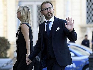 nozze-blindate-a-firenze-per-lex-ministro-della-giustizia-alfonso-bonafede